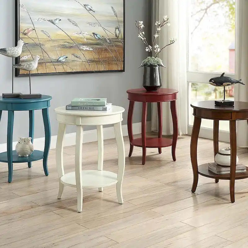Ronde bijzettafel van walnotenhout met onderste plank