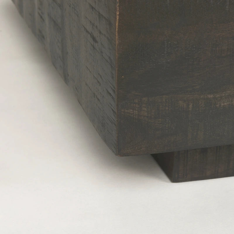 Tavolino da caffè galleggiante in legno massello color marrone chiaro ed espresso