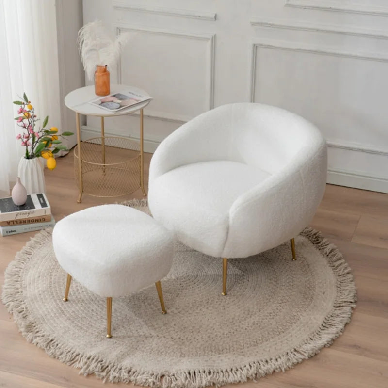 Poltrona a botte in velluto Teddy bianco con pouf, 2 posti