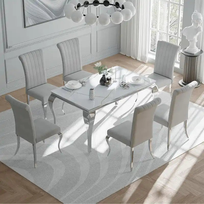 Table à manger moderne en verre de style mi-siècle avec pieds cabriole en métal
