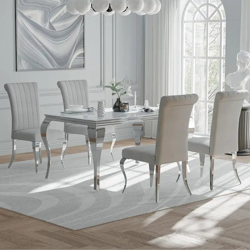 Table à manger moderne en verre de style mi-siècle avec pieds cabriole en métal